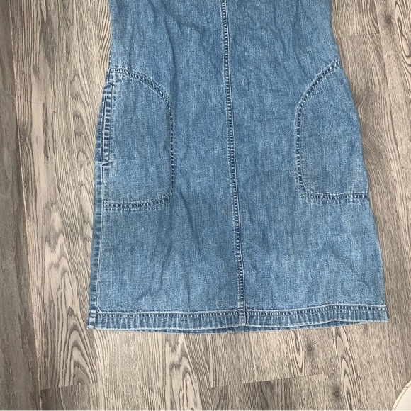 SOLD NWOT LOFT light wash denim dress size 6 - Picture 10 of 14